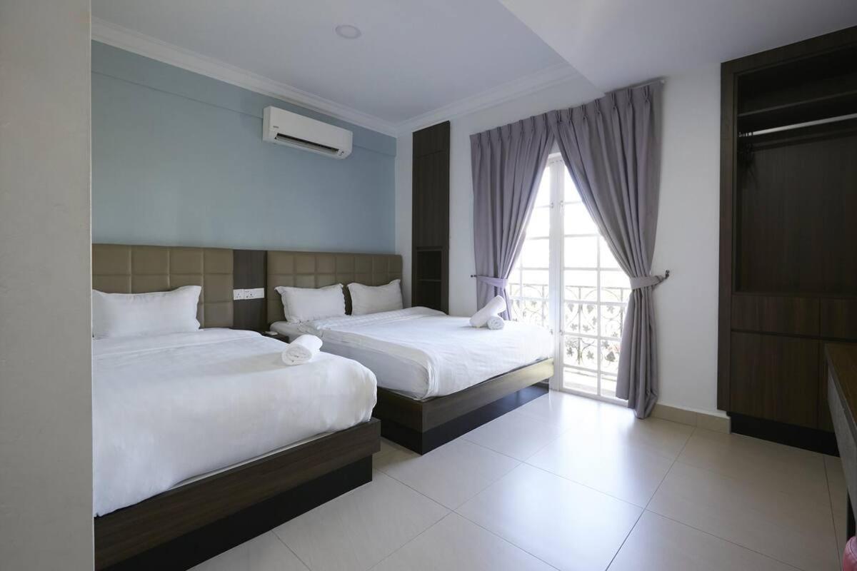 Beryll Inn Cyberjaya Hotel Экстерьер фото